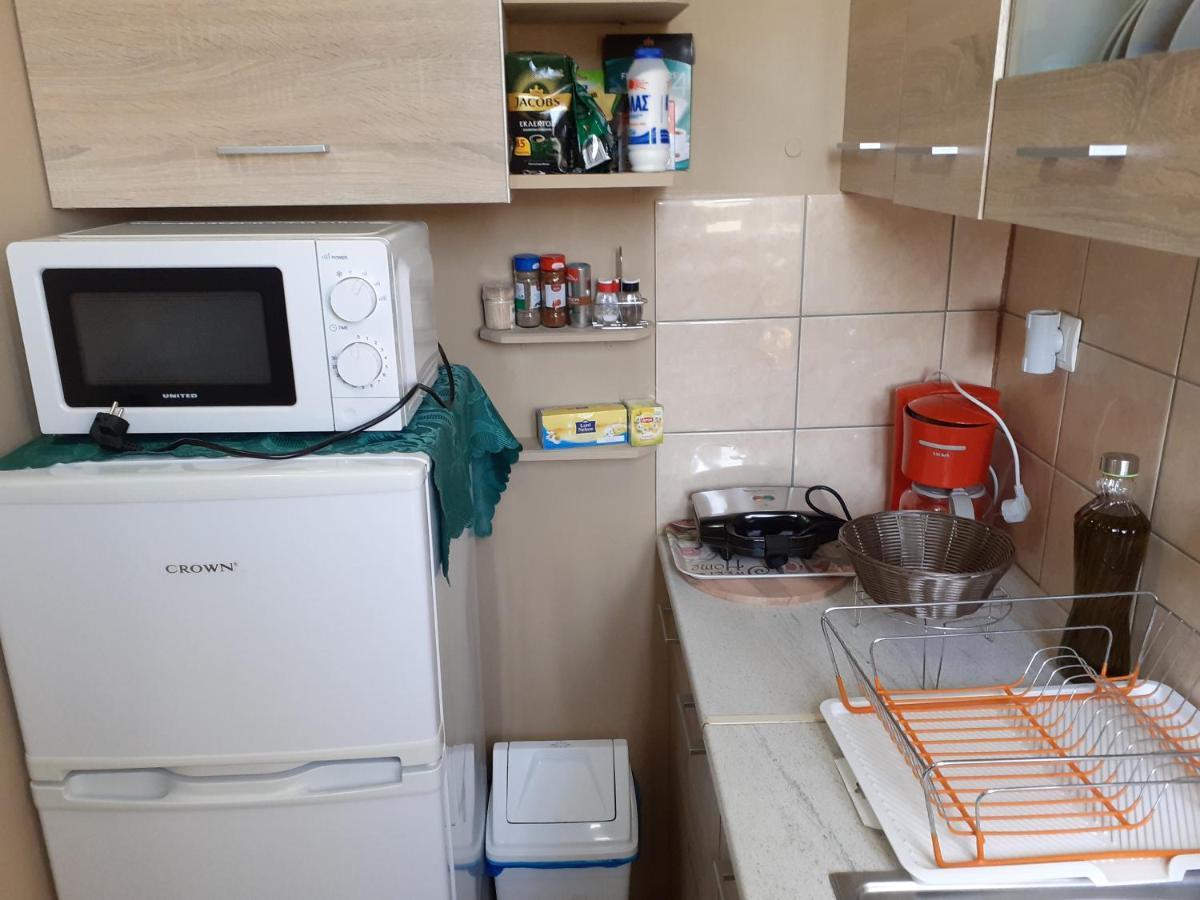 Top Floor On Villa, 3' From Center, By The Sea! Host Is Efi Kwsta Preveza Exterior foto